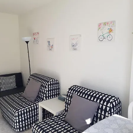 Apartamento Estudio Arna 아파트 *